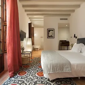 Hotel apartamentowy Canavall