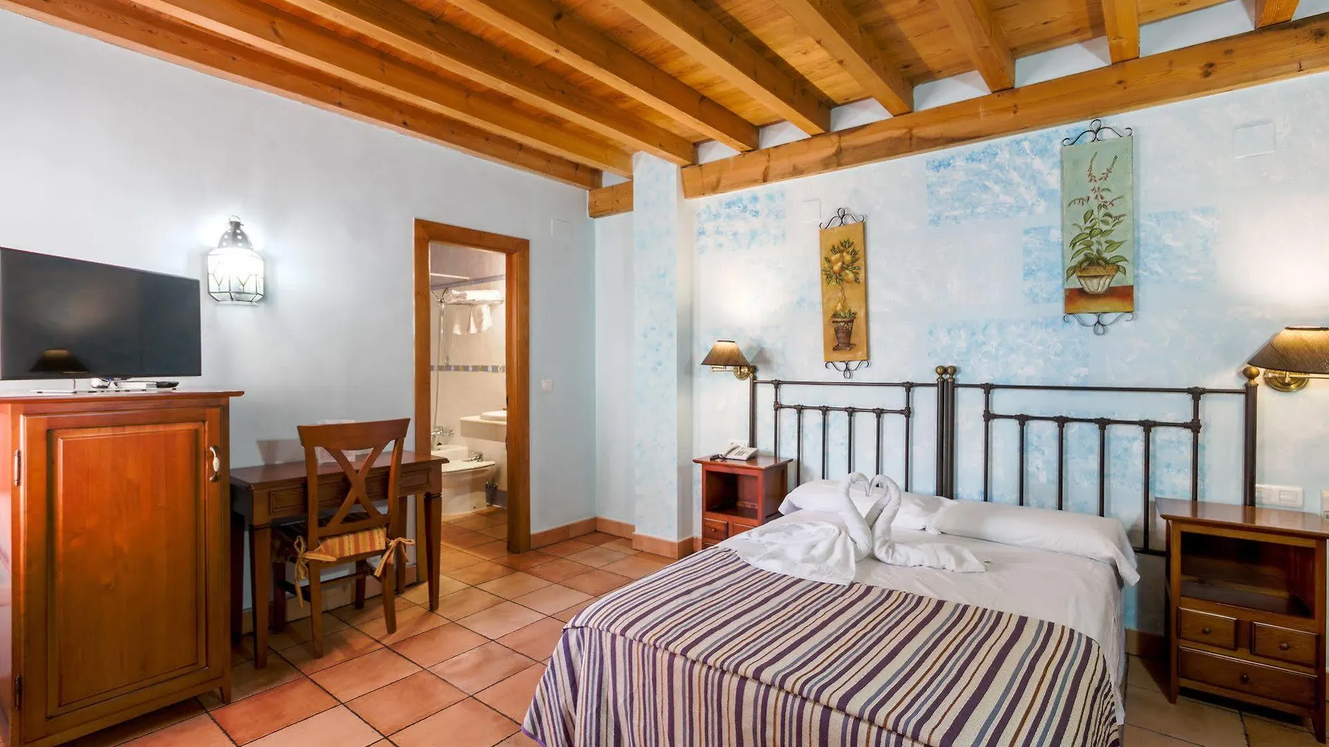 Abadia Hotel Granada 2*,